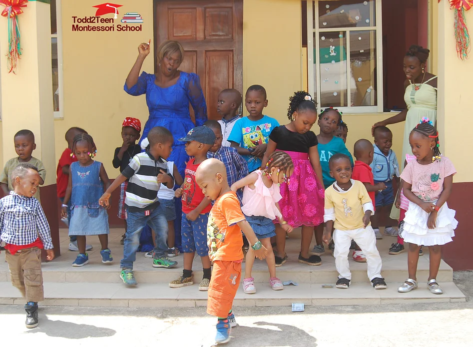 1EFC6679EA07CDEE children playing with a teacer
